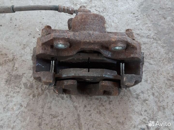 Супорт передний Volkswagen polo седан 5