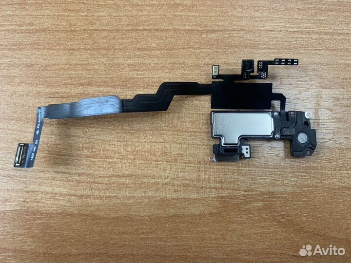 Шлейф на динамик iPhone Xs