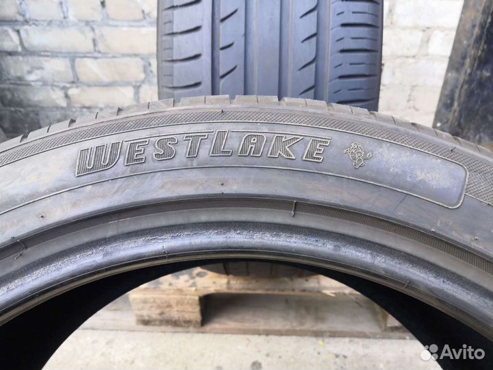 Westlake SA37 255/45 R20