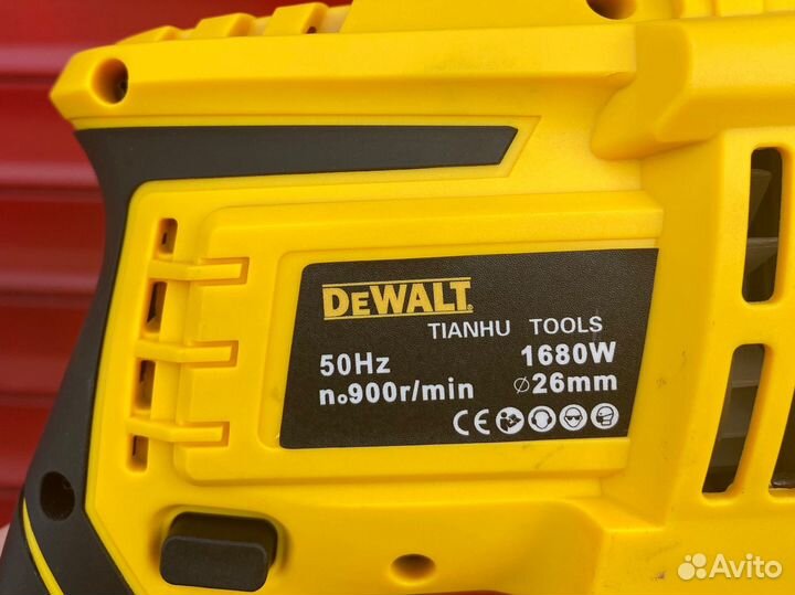 Перфоратор на аккумуляторе Dewalt