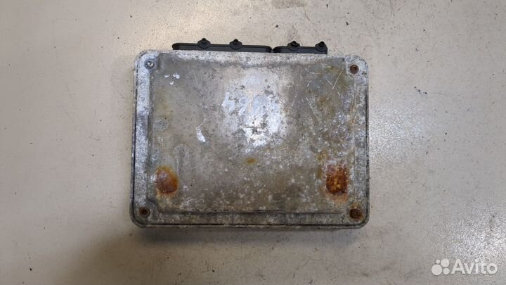 Блок управления двигателем Volkswagen Caddy, 2003