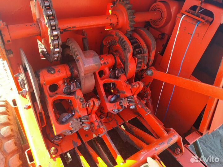 Пресс-подборщик Sipma Z224/1, 1998