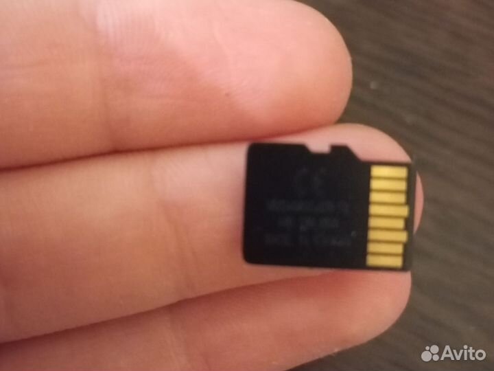 Карта памяти MicroSD
