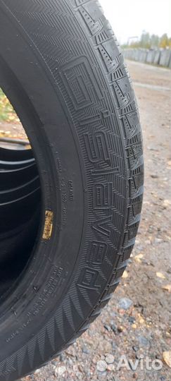 Gislaved Nord Frost 200 SUV 255/55 R19 111T