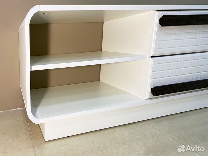 Тумба в гостиную