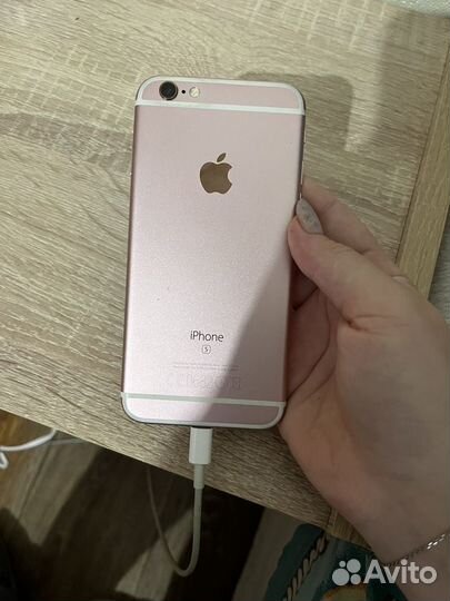 iPhone 6S, 32 ГБ