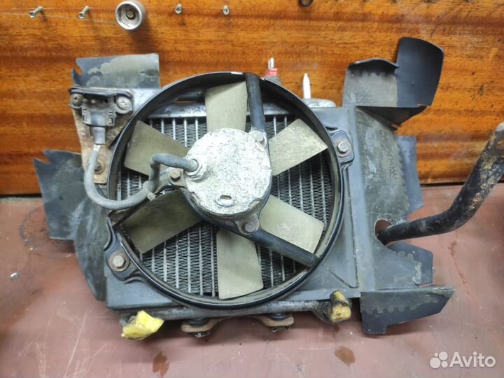 Радиатор с вентилятором акп Mercedes w210