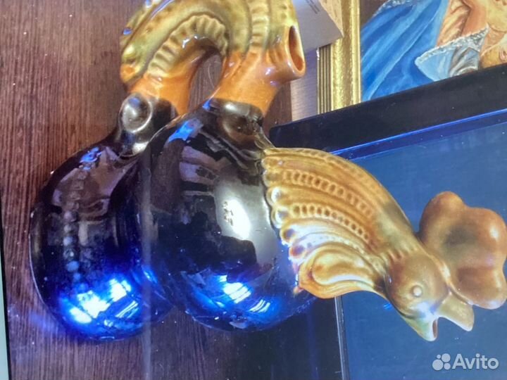 Кувшин из фарфора