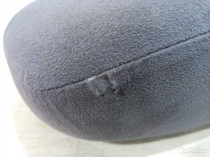 Подголовник передний Nissan Tiida хетчбэк HR16