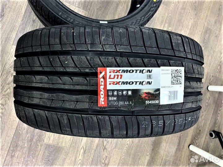 RoadX RXMotion U11 265/35 R20 99Y