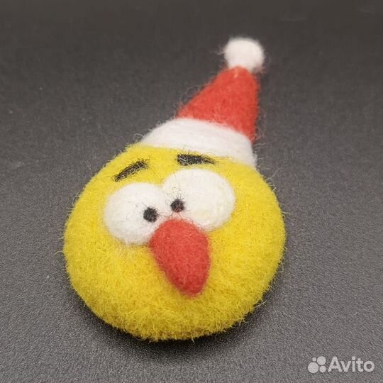 Валяная птичка на магните