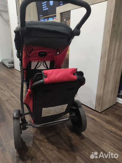 Коляска для двойни и погодок Hauck