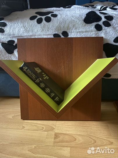 Полка настенная