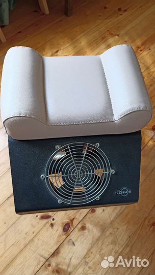 Подставка для педикюра с пылесосом