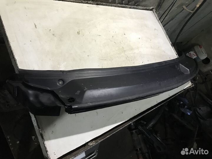 Жабо Land Rover Range Rover 3