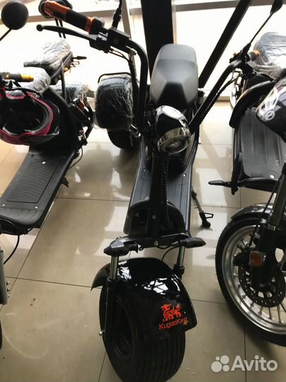 Электроскутер City Coco 3-х кол. 2000W 20Ah 60V