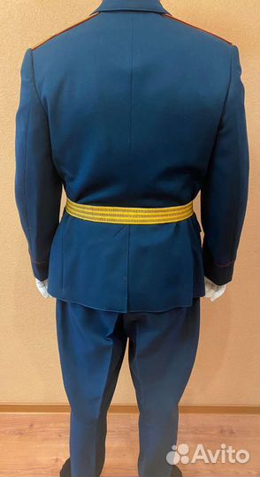 Парадная военная форма офицера вс СССР
