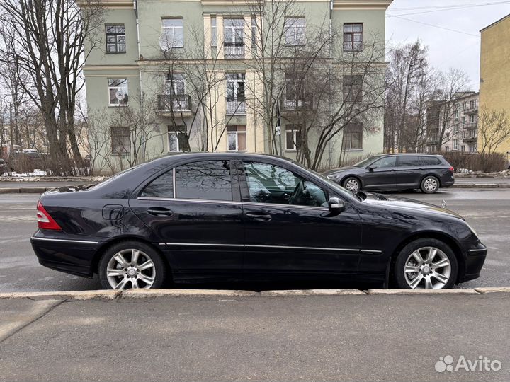 Mercedes-Benz C-класс 2.5 AT, 2006, 286 548 км