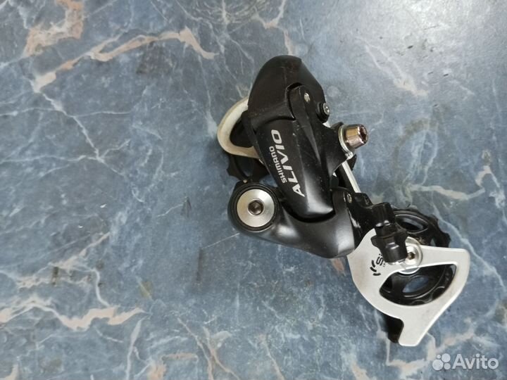 Задний переключатель shimano alivio