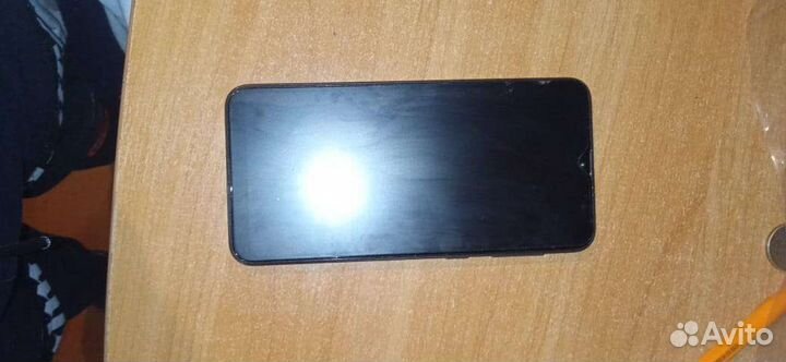 Samsung Galaxy A10, 2/32 ГБ