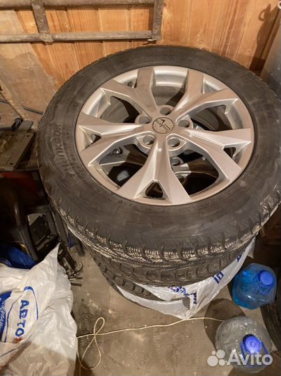 Hankook AH11 225/60 R16