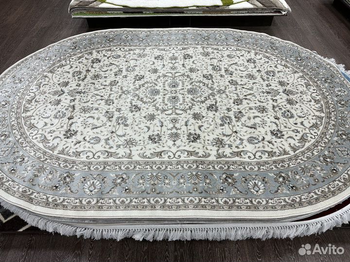 Ковер классически 2х3 овальный