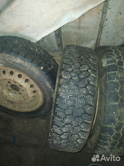 Зимняя резина на дисках 13