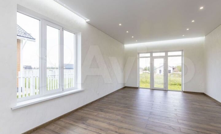 Коттедж 127 м² на участке 7 сот.