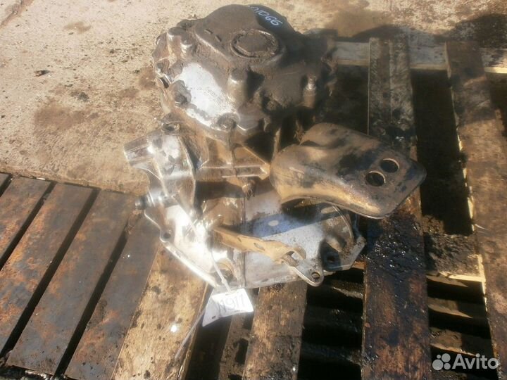 МКПП f 16 4х ступенчатая (Opel Vectra)