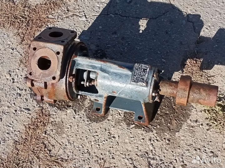 Водяной насос бу
