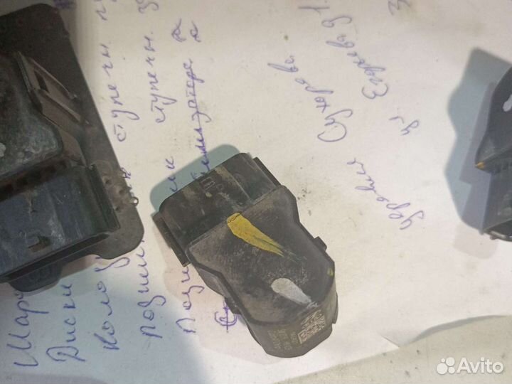 Парктроник kia sportage 3 957203U5009P