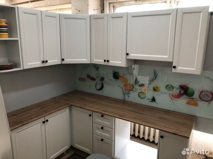 Кухонный гарнитур новый