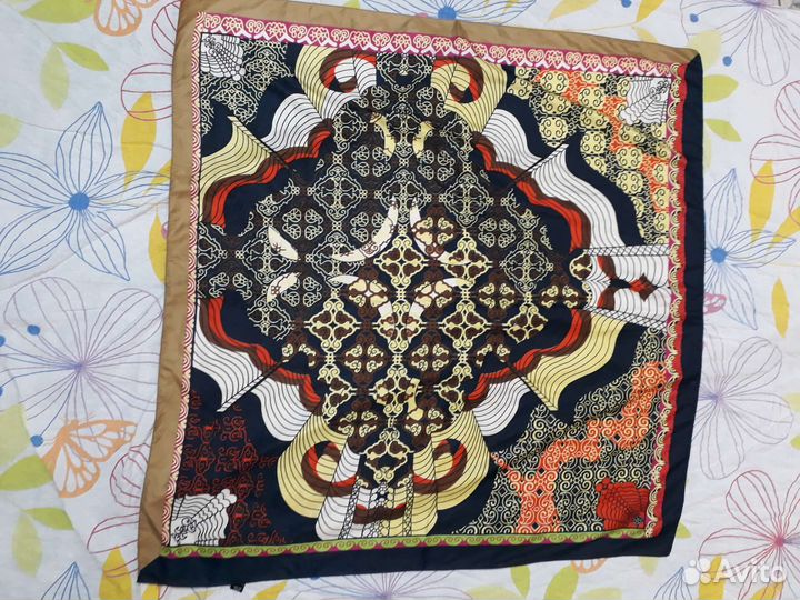 Платок шелковый