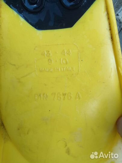 Маски трубки ласты