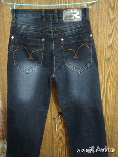 Джинсы женские