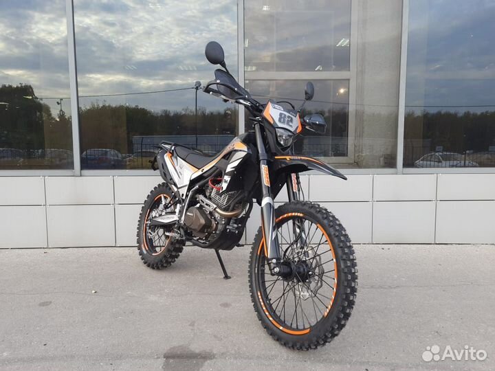 Мотоцикл Regulmoto CR-X 300