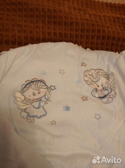 Бортики в кроватку