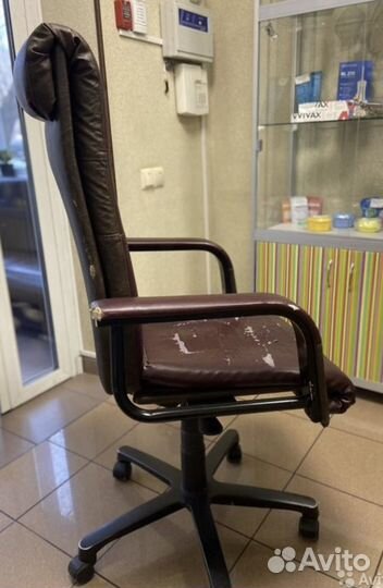 Компьютерное кресло