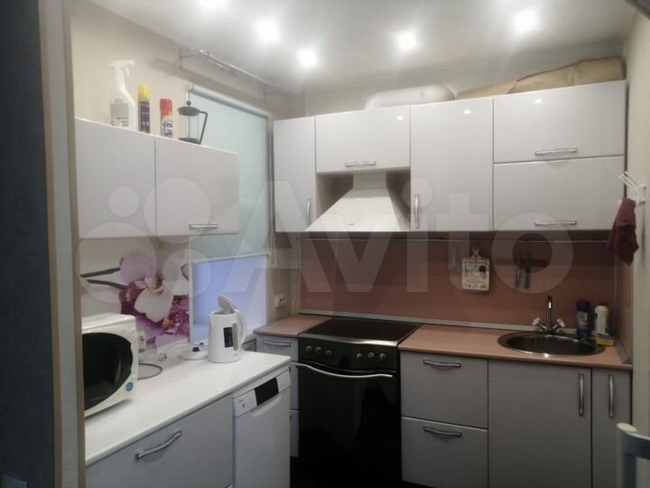 2-к. квартира, 41 м², 1/3 эт.