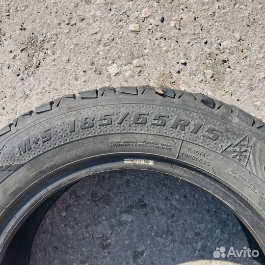 Goodyear UltraGrip 185/65 R15 94H