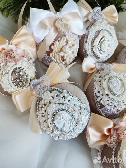 Елочные игрушки