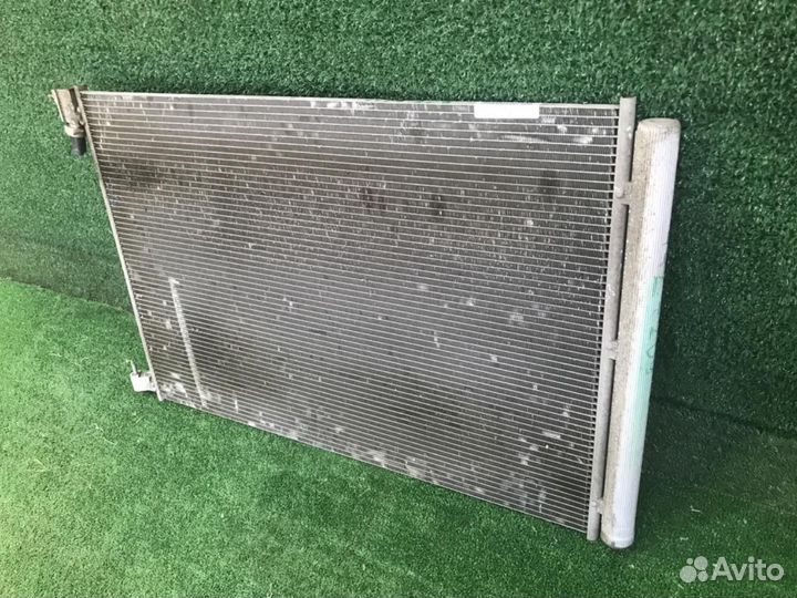 Радиатор кондиционера (конденсер) Mercedes-Benz E