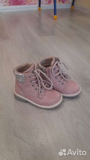 Ботинки демисезонные для девочки 23 размер