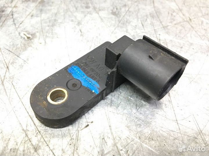 Датчик включения стопсигнала Skoda Octavia (A5