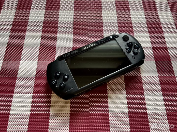 97 Игр/GTA/Прош/Sony PSP 1008 Black/NEW