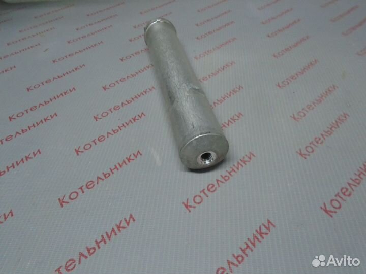 Nissan 92131-4M420 Осушитель кондиционера