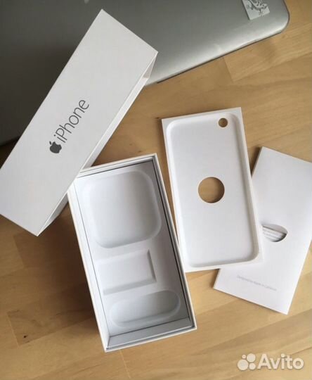 Коробка iPhone 6