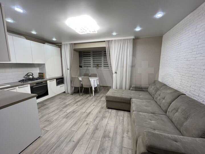 2-к. квартира, 69,3 м², 4/5 эт.