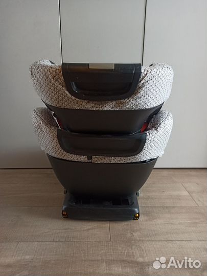 Автокресло Maxi Cosi