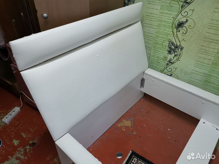 Рамка для кровати